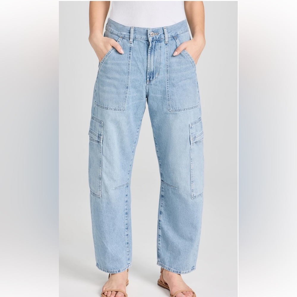 Citizens of humanity marcelle cargo pants. Worn twice